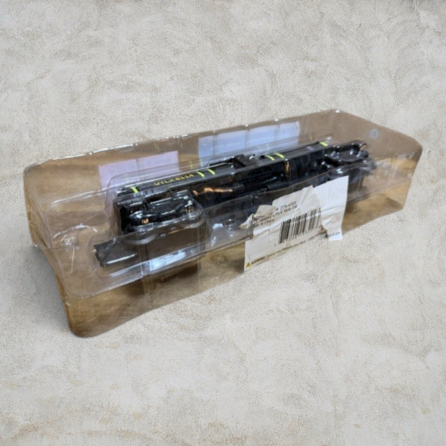 #1290 Menards O Gauge UTLX Tank Car #8114 – Black – Ready to Run – Original Clamshell
