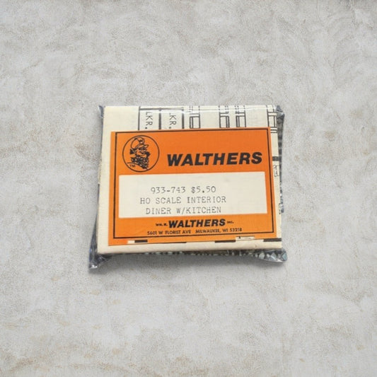 Walthers 933-743 HO Scale Diner Interior w/Kitchen Detail Kit NOS Vintage