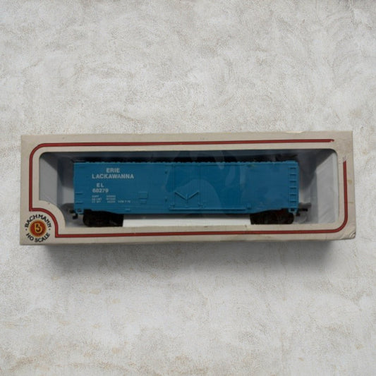 #1188 Bachmann HO Scale Erie Lackawanna 51' Plug-Door Box Car – EL #68279 – Item #71649 – Ready-to-Run with Original Box