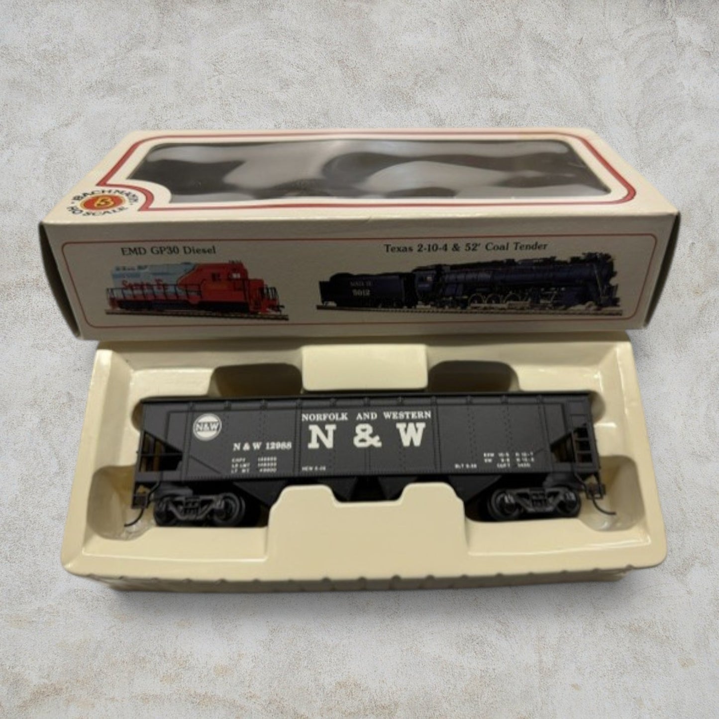 #1209 Bachmann HO Scale Norfolk & Western Quad Hopper – N&W #12988 – Item #74036 – Ready-to-Run with Original Box