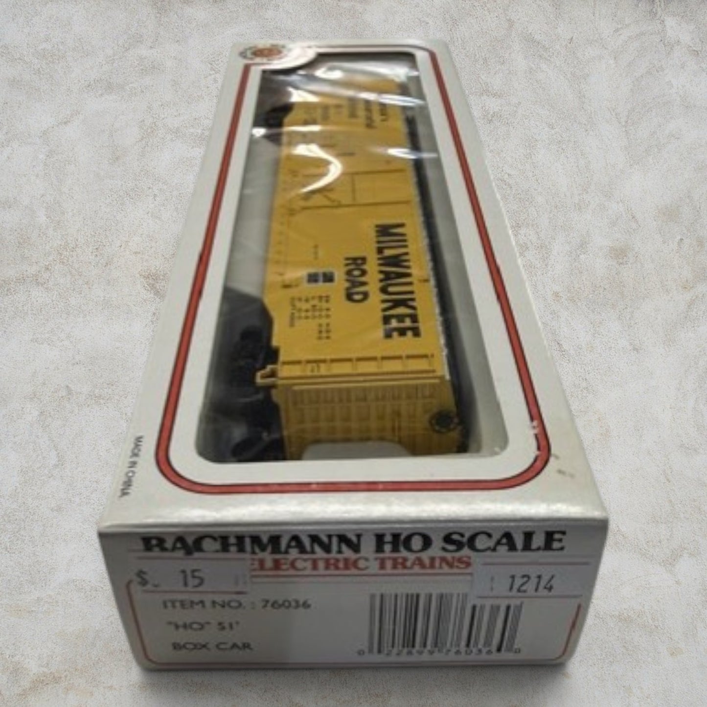 #1214 Bachmann HO Scale Milwaukee Road 51' Box Car – MILW #56500 – Item #76036 – Ready-to-Run with Original Box