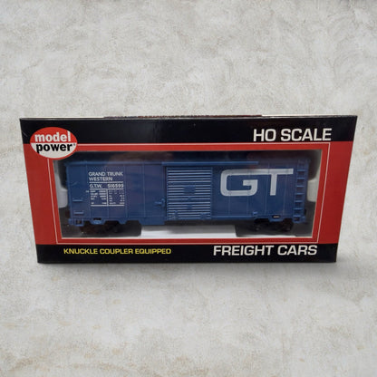 #1118 Model Power HO Scale Grand Trunk Western 40' Box Car #97954 – Blue – Knuckle Couplers – Road #516599