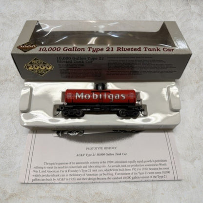 #1125 Proto 2000 HO Scale Mobilgas 10,000 Gallon Type 21 Riveted Tank Car #23174 – SVX #30111